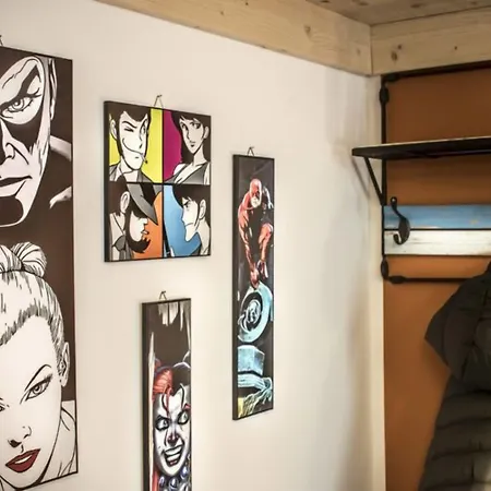 Ad Hoc Bed & Breakfast