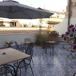 Ad Hoc Frühstückspension Palermo