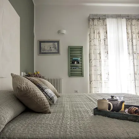 Ad Hoc Bed & Breakfast Palermo